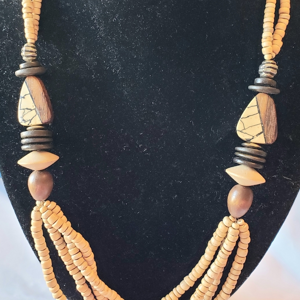 BO HO necklace
